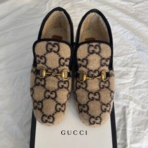 Gucci Logo Horsebit Loafer Size 38 US 8